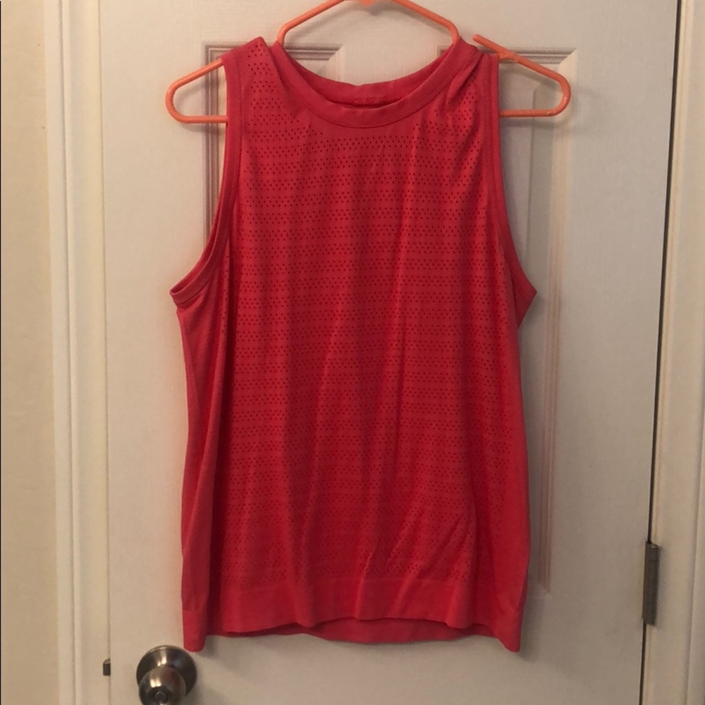 lululemon breeze muscle tank.